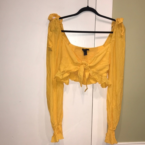 Forever 21 Long-sleeved Cropped Shirt - Picture 2 of 2